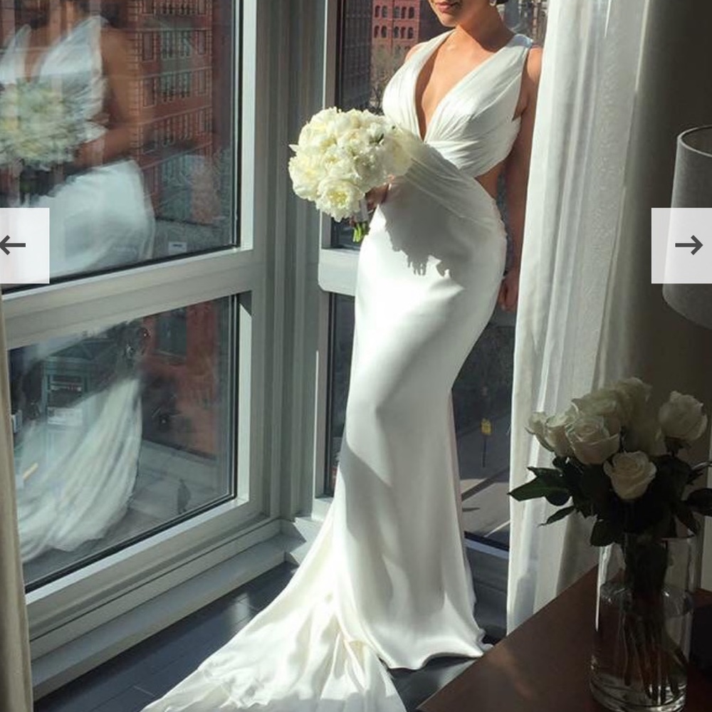 Designer Romona Keveza White Gown